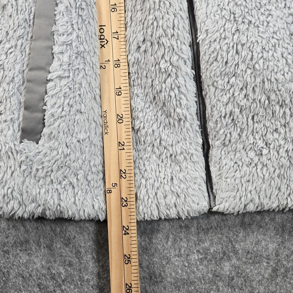 Patagonia Los Gatos Vest Womens Medium Gray Fuzzy Fleece Full Zip‎ Pockets Warm